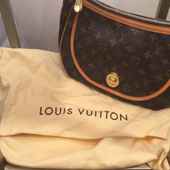 Authentic Louis Vuitton bag, Tulum pm model - Picture 8 of 8